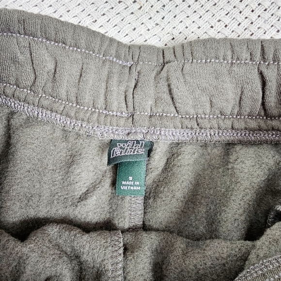 Wild Fable Fleece Drawstring Elastic Waist Dolphin Hem Shorts Athleisure S NEW - Picture 9 of 13